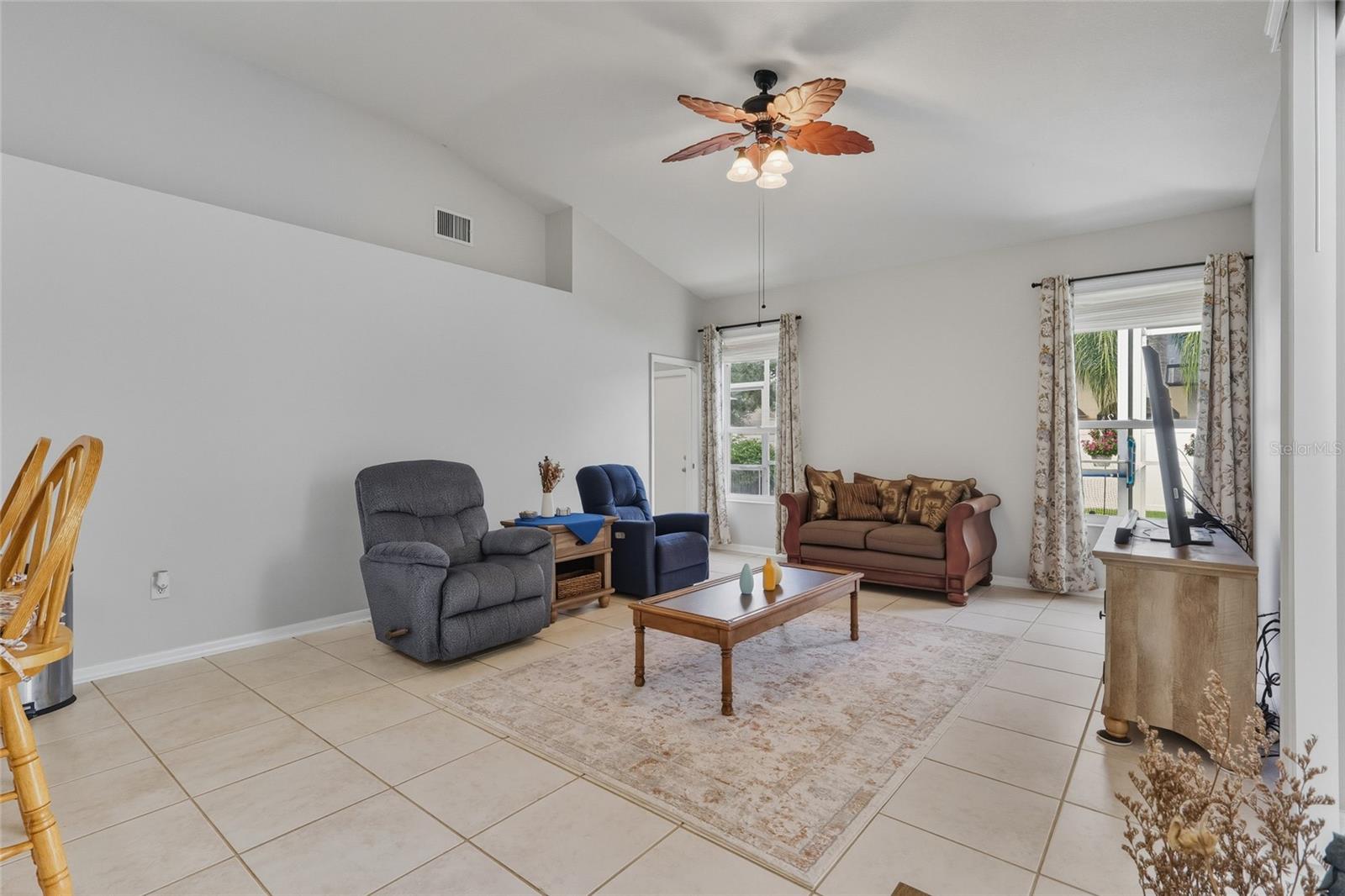 Image 16 of 40 For 4607 Gentrice Drive