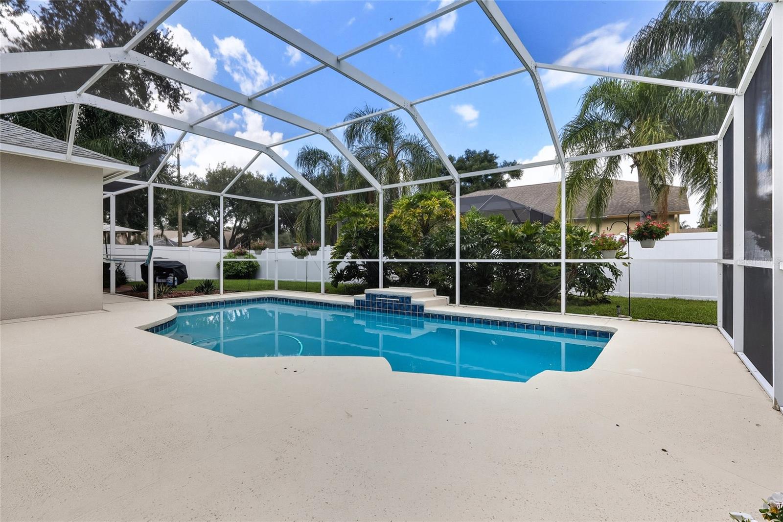 Image 32 of 40 For 4607 Gentrice Drive
