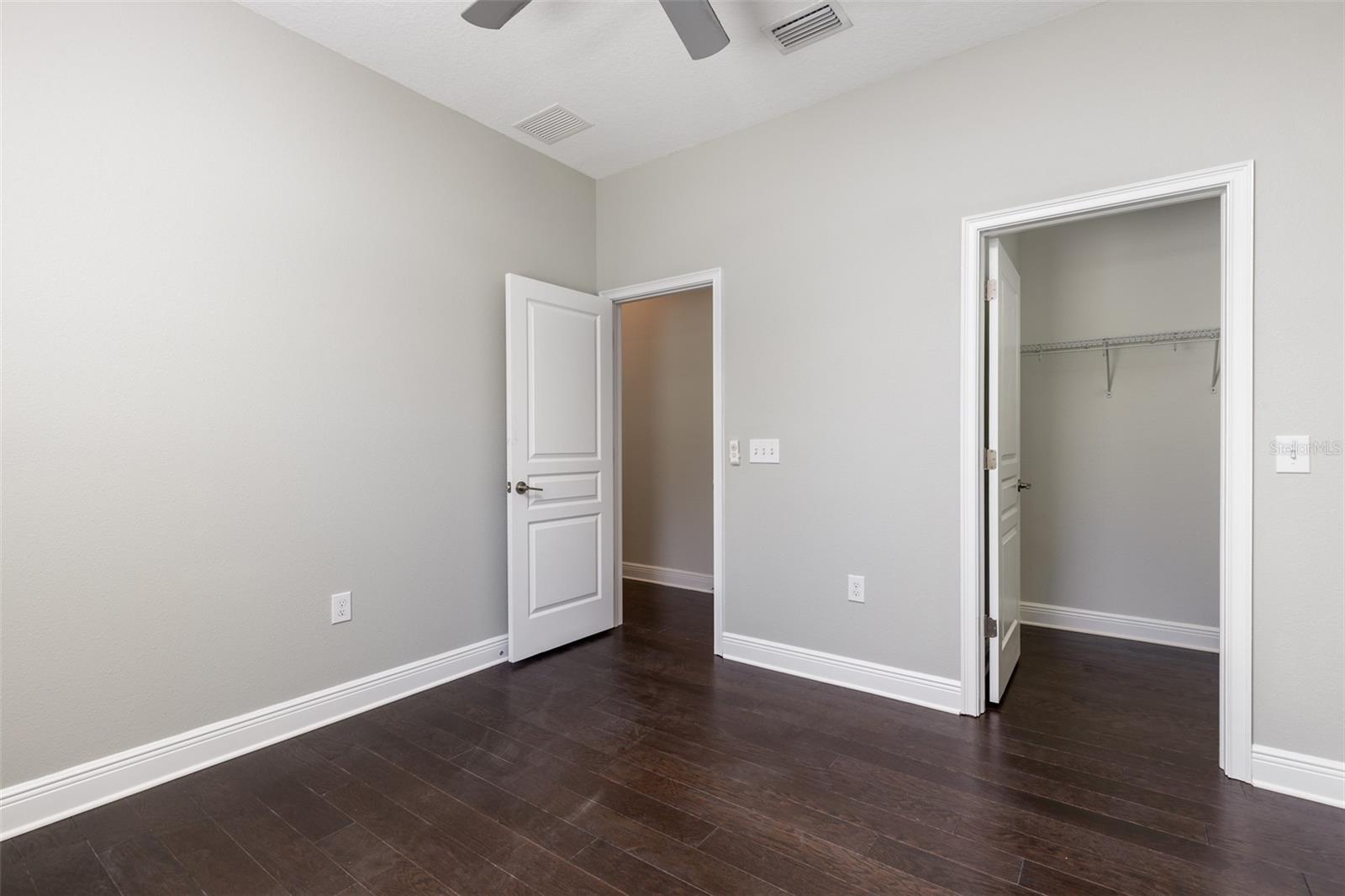 Image 18 of 31 For 506 Robles Street