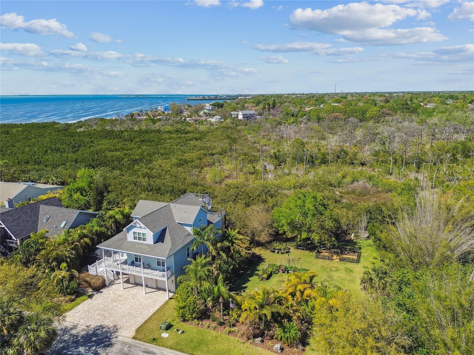 Image 12 of 19 For  Mariner Way 