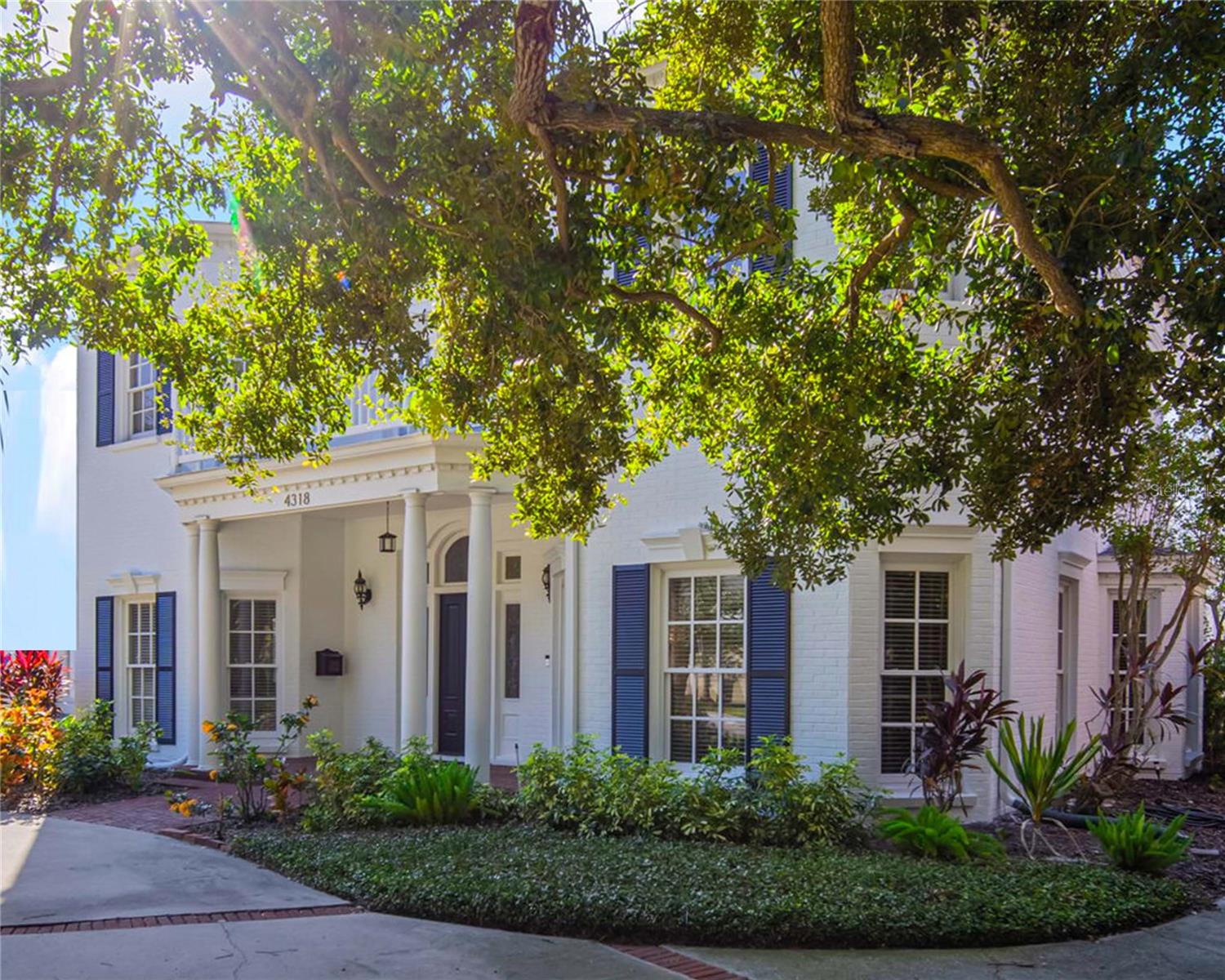 Listing photo id 1 for 4318 Azeele Street