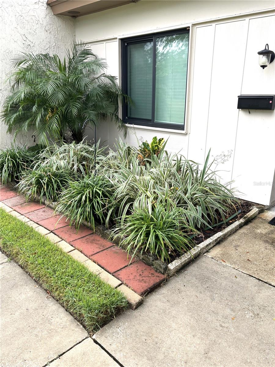 Image 2 of 20 For 1175 Mission Circle 1175