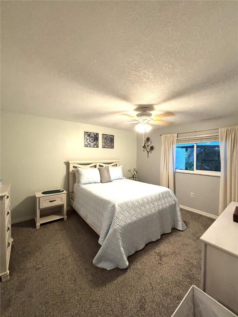 Image 21 of 37 For 1175 Mission Circle 1175