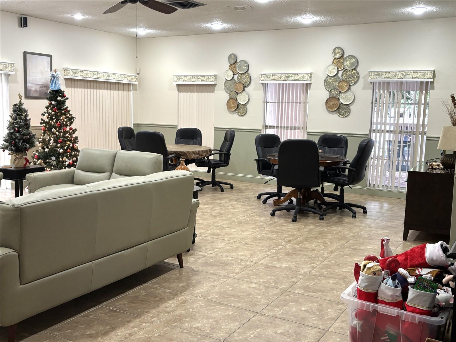 Image 33 of 37 For 1175 Mission Circle 1175