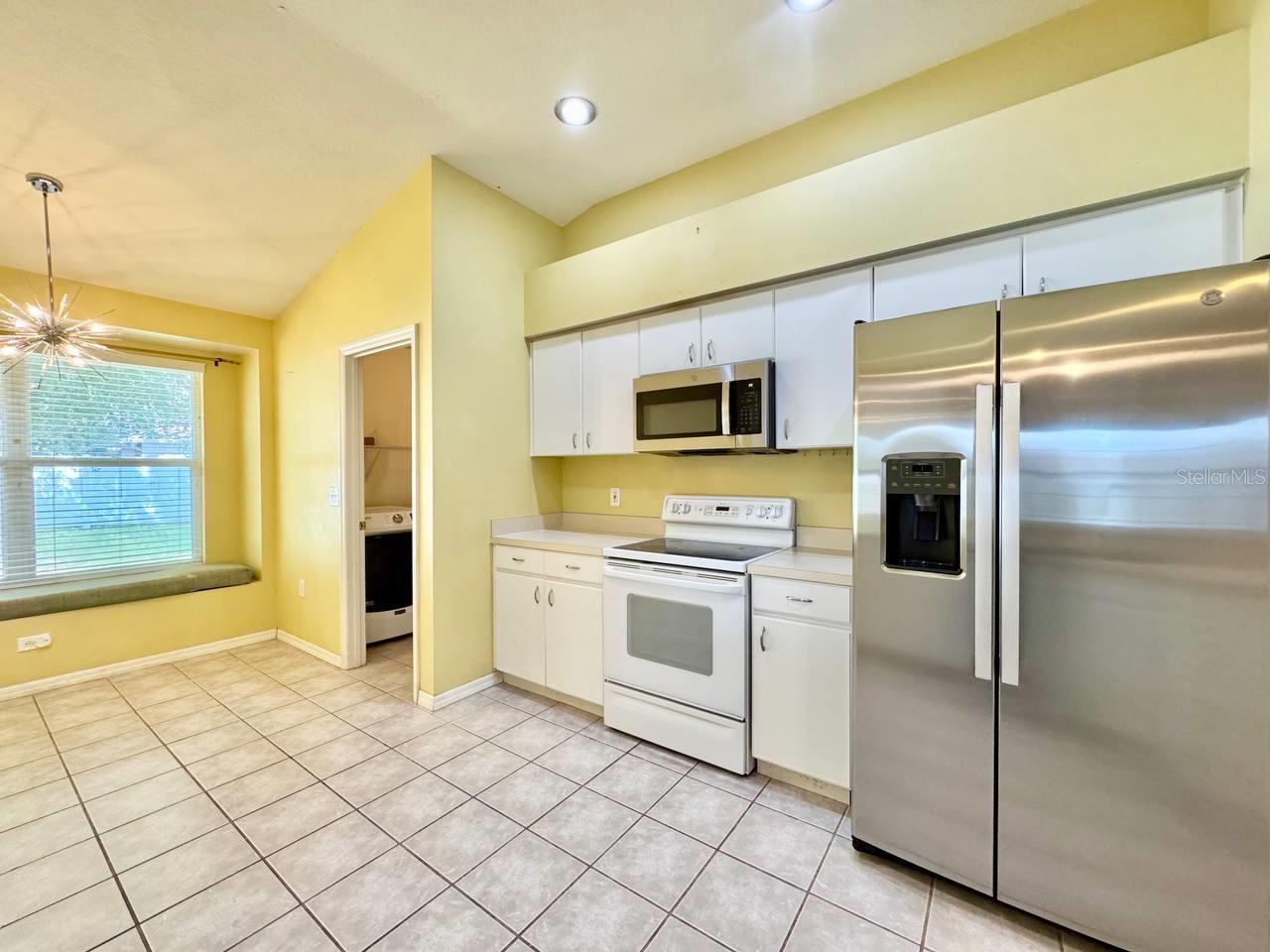 Image 11 of 44 For 22537 Roderick Drive