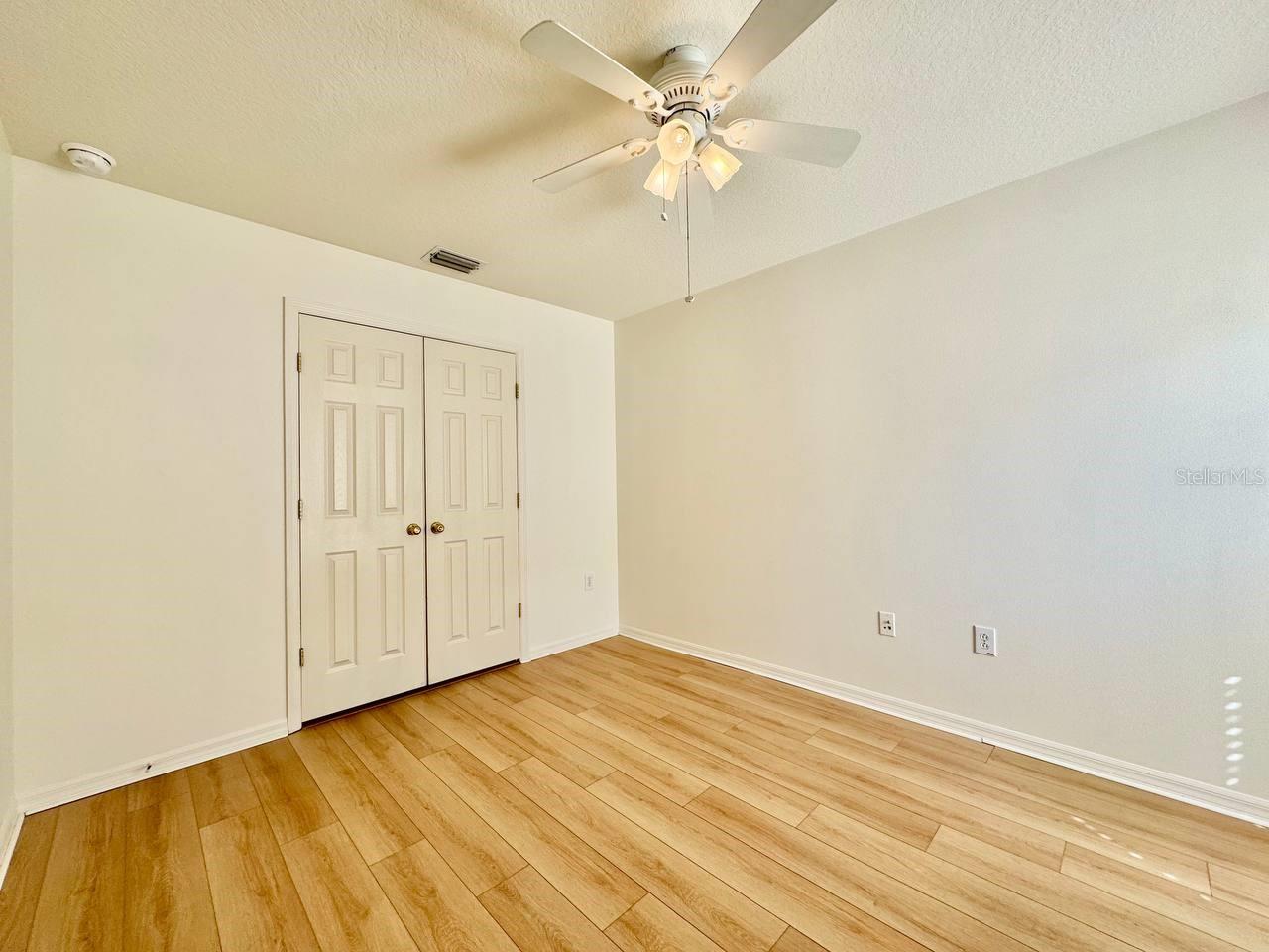 Image 21 of 44 For 22537 Roderick Drive