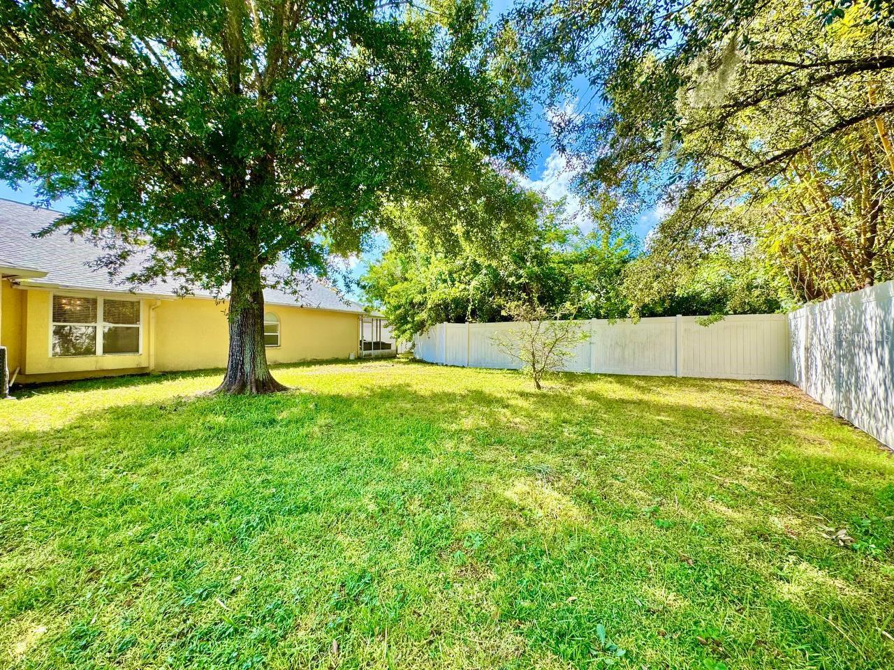 Image 43 of 44 For 22537 Roderick Drive