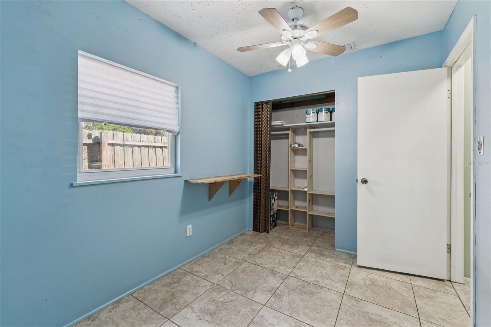 Image 20 of 34 For 983 Brookwood Ct S