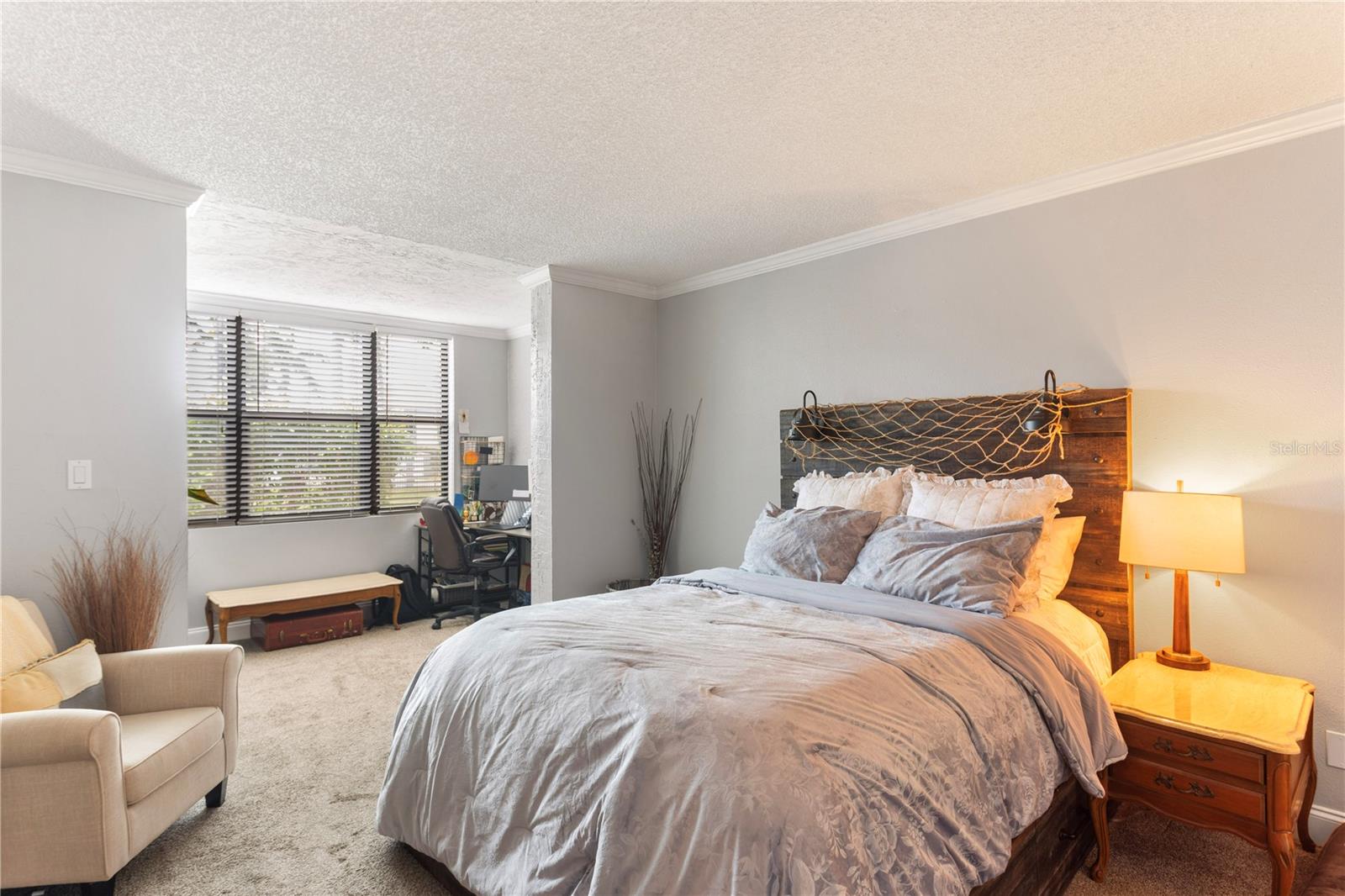 Image 9 of 16 For 2024 Blue Hawk Court 1814