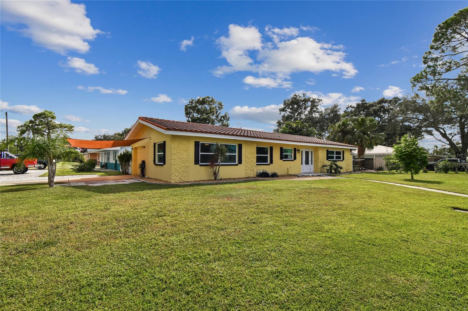 Details for 623 Palm Boulevard, DUNEDIN, FL 34698