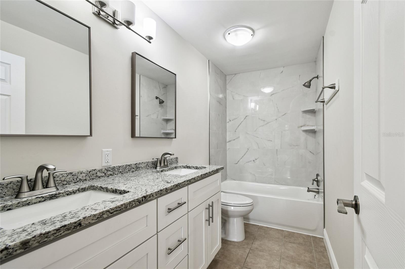 Image 13 of 56 For 623 Palm Boulevard