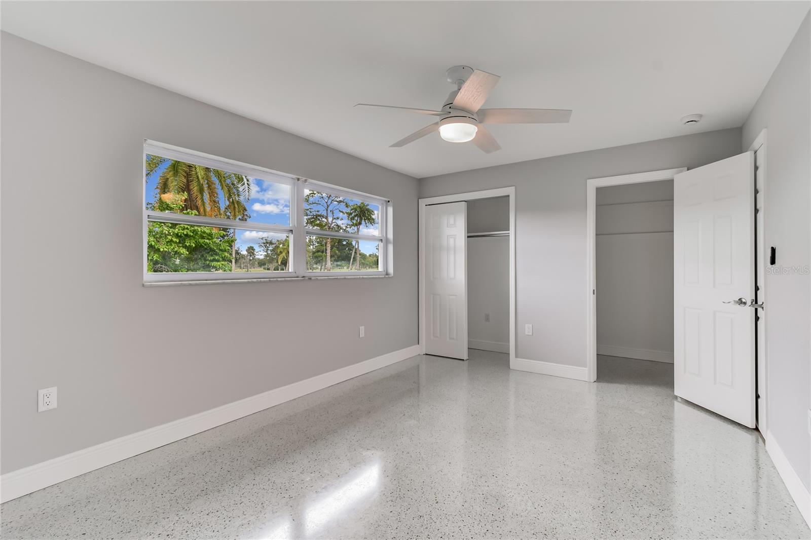 Image 18 of 56 For 623 Palm Boulevard