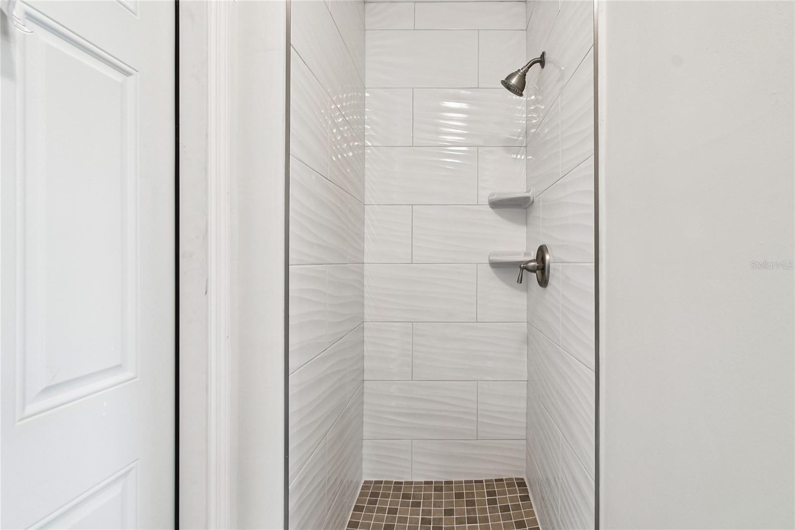 Image 20 of 56 For 623 Palm Boulevard