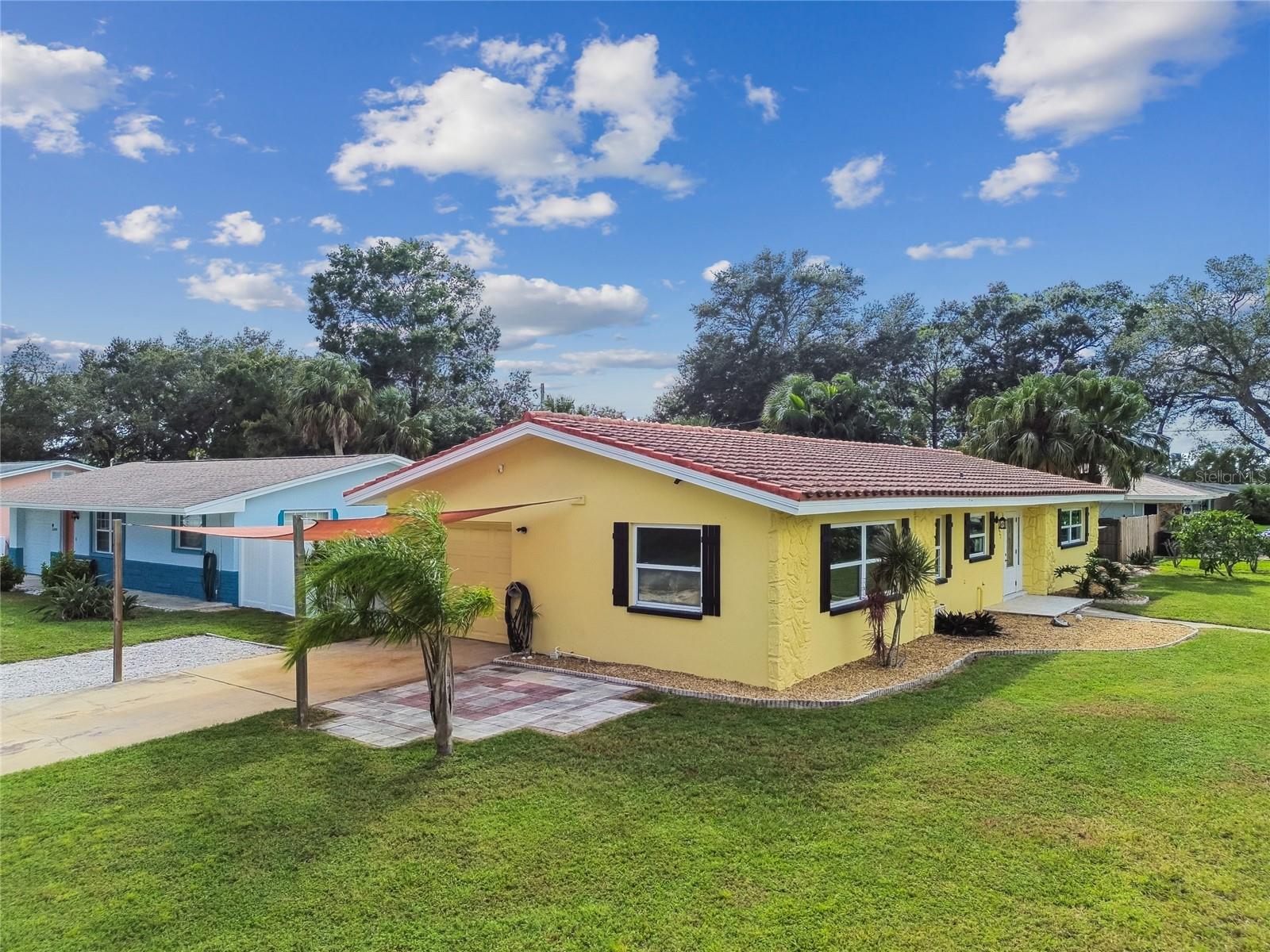 Image 30 of 56 For 623 Palm Boulevard