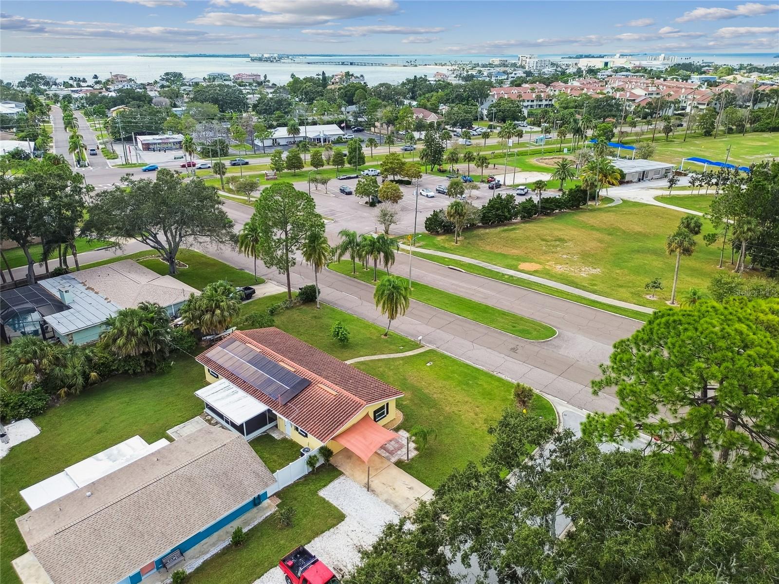 Image 31 of 56 For 623 Palm Boulevard