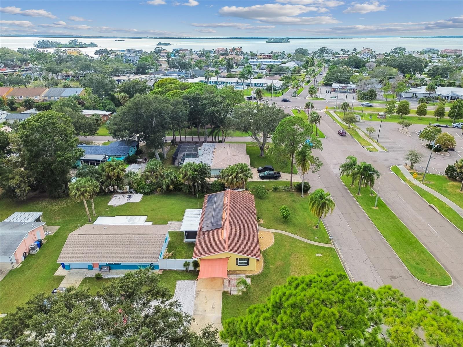 Image 32 of 56 For 623 Palm Boulevard