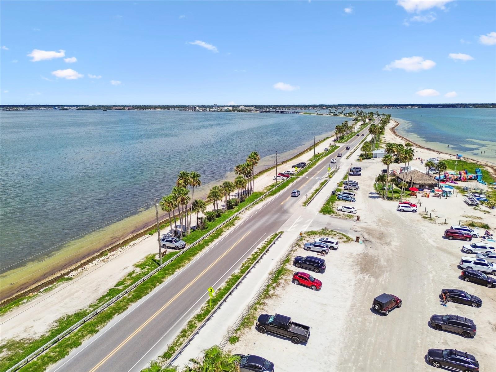 Image 36 of 56 For 623 Palm Boulevard