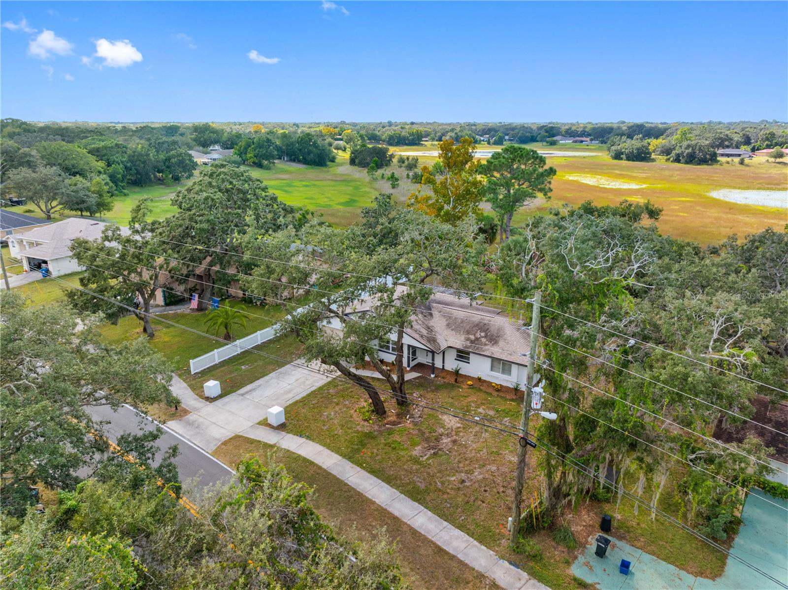 Image 42 of 50 For 577 Waterfall Drive