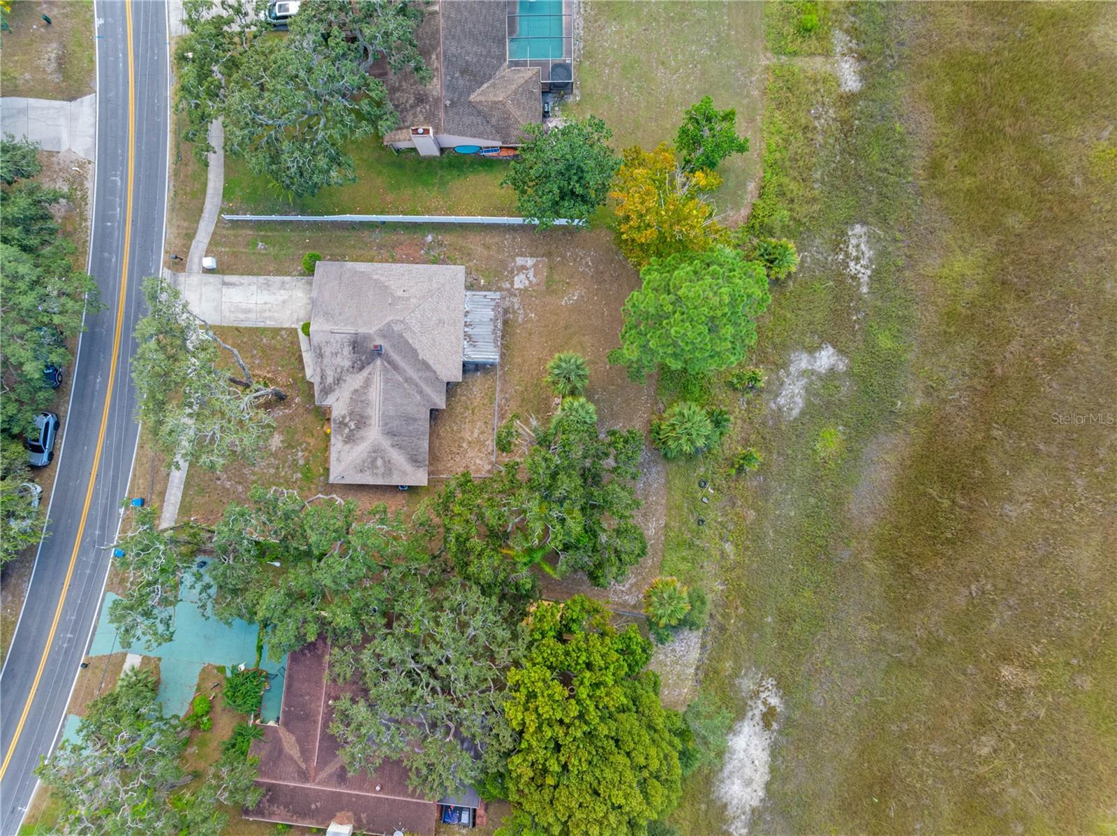 Image 46 of 50 For 577 Waterfall Drive