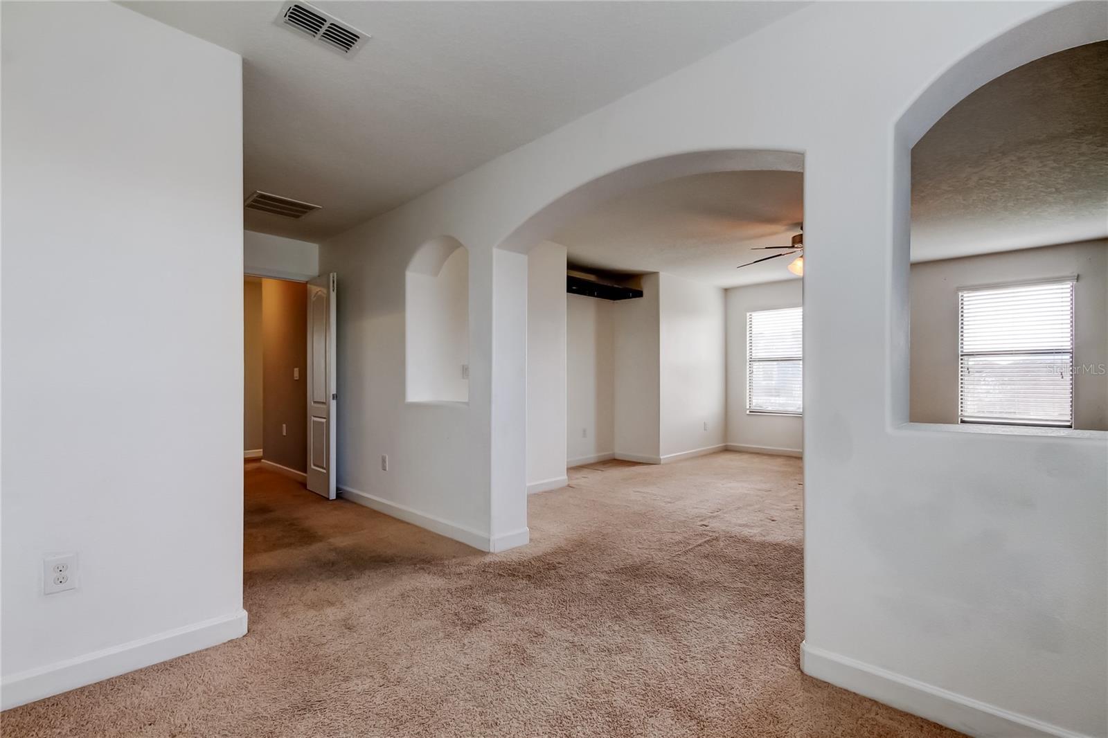 Image 52 of 73 For 10224 Celtic Ash Drive