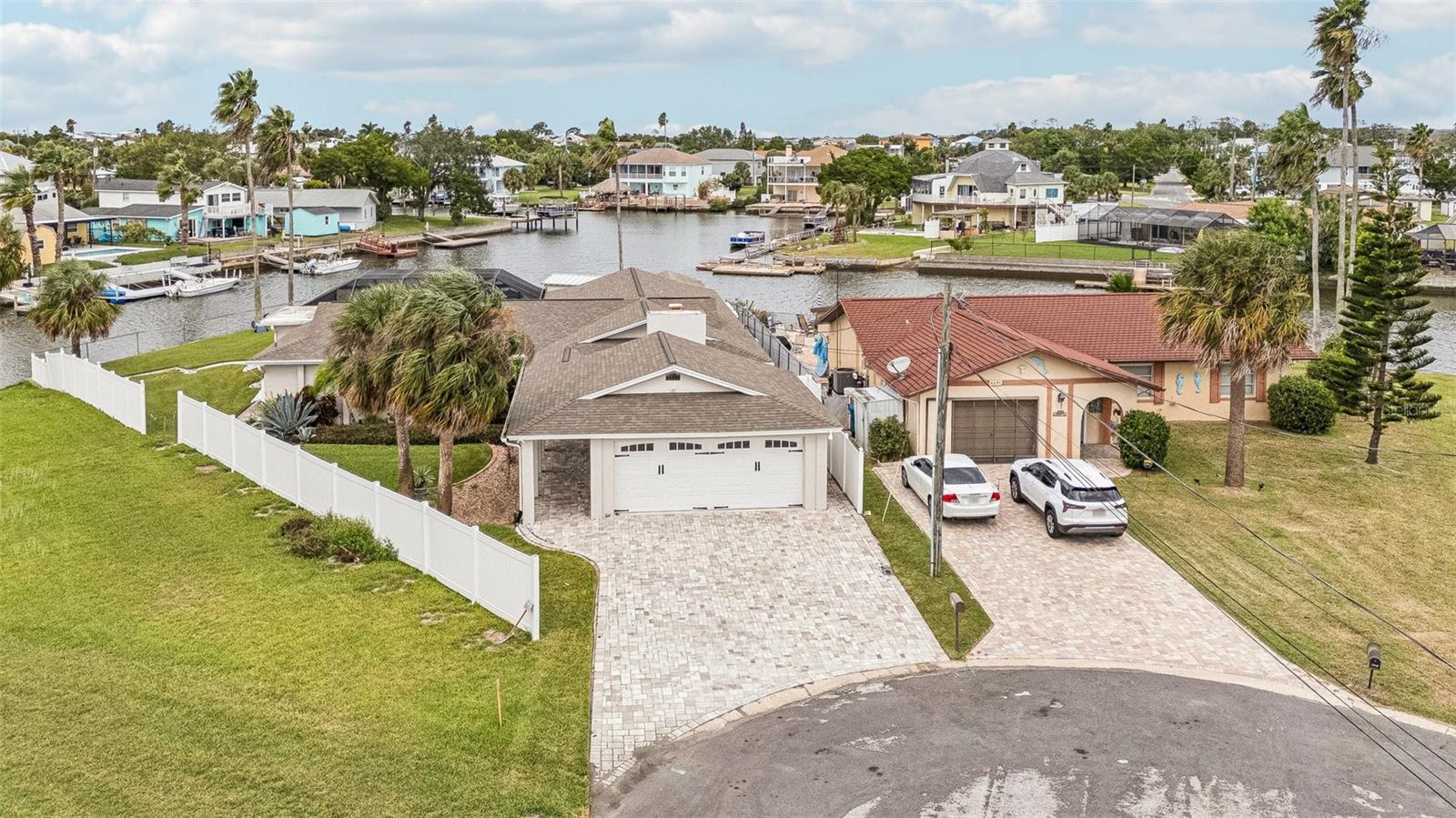 Image 33 of 39 For 4087 Gulf Coast Drive