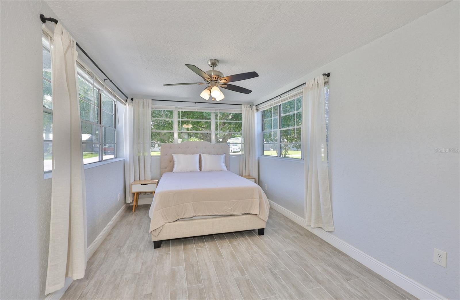 Image 12 of 44 For 3027 Napoleon Avenue