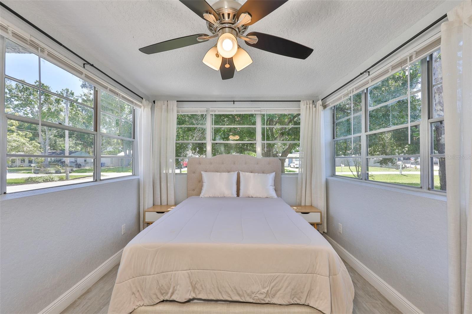 Image 13 of 44 For 3027 Napoleon Avenue
