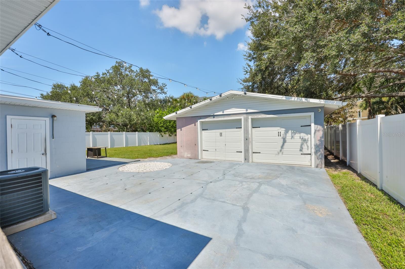 Image 2 of 44 For 3027 Napoleon Avenue