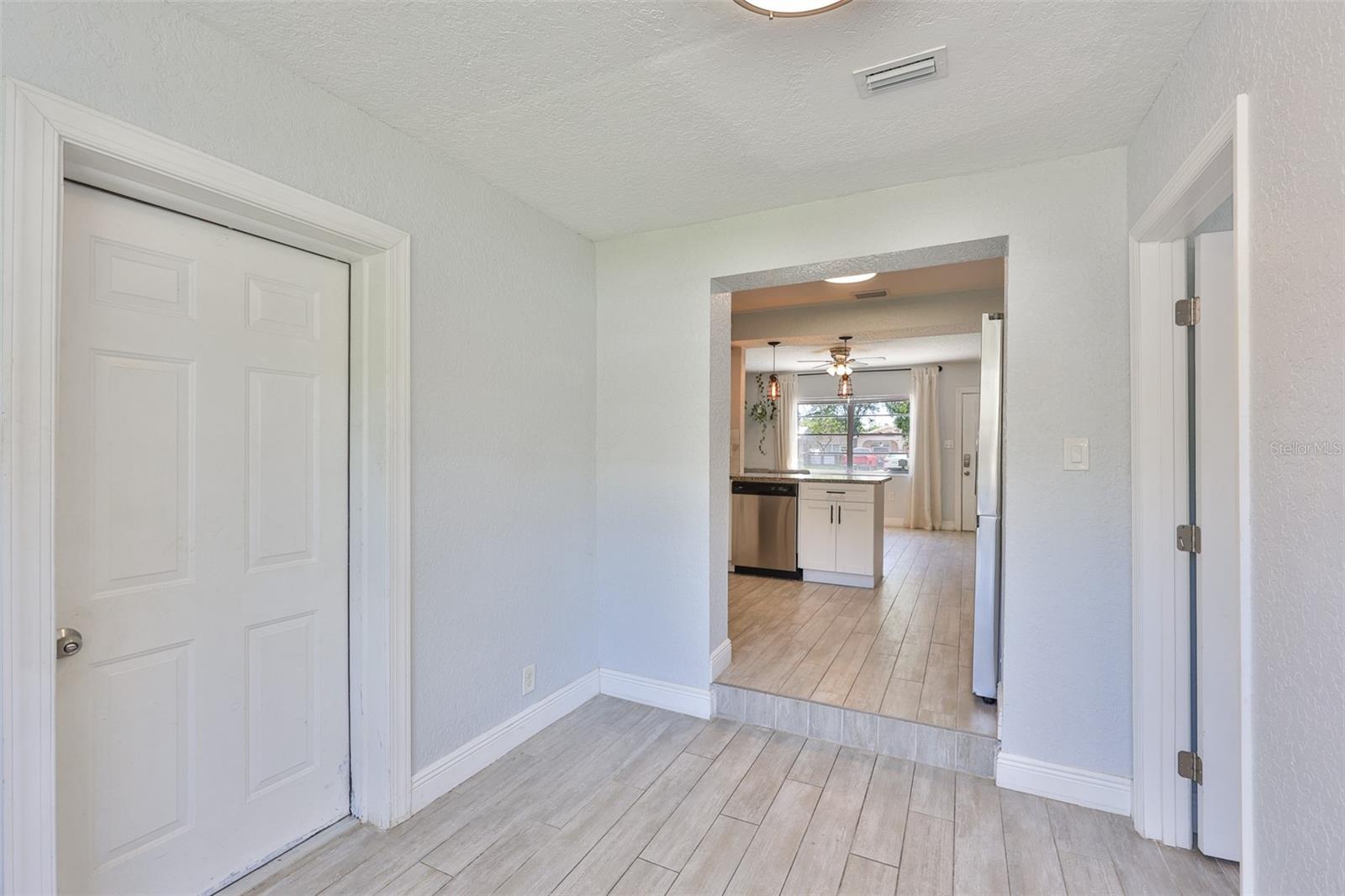 Image 24 of 44 For 3027 Napoleon Avenue