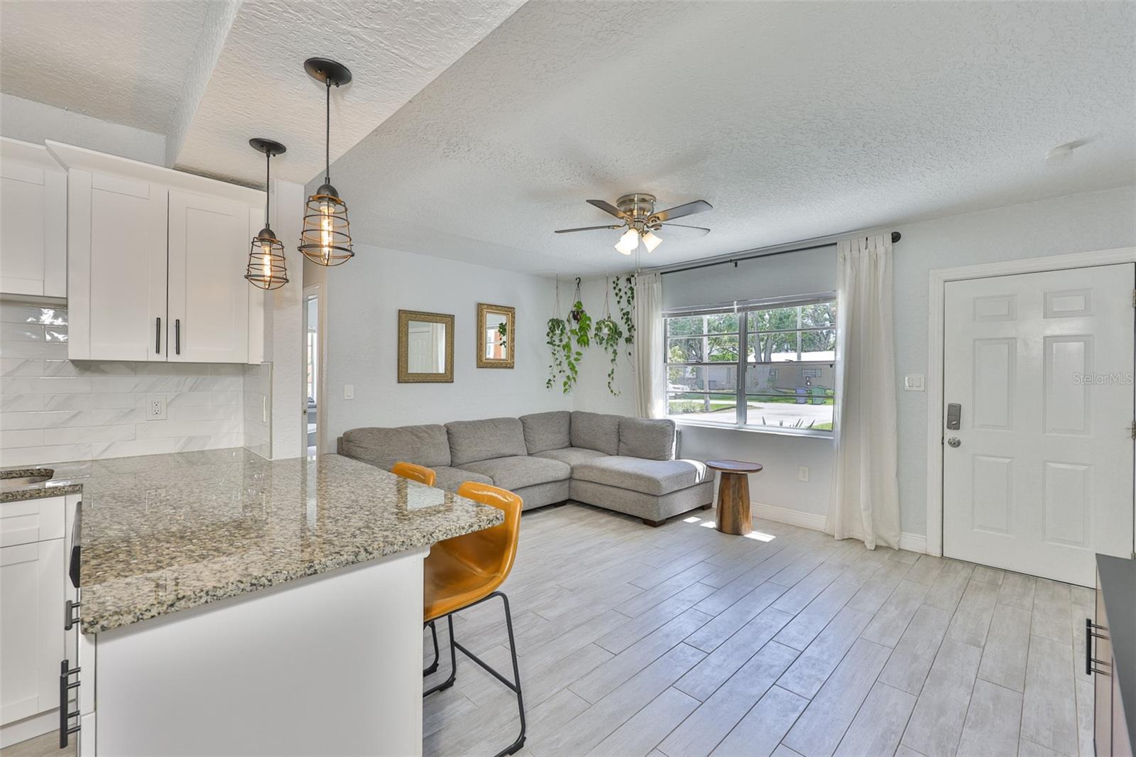 Image 4 of 44 For 3027 Napoleon Avenue