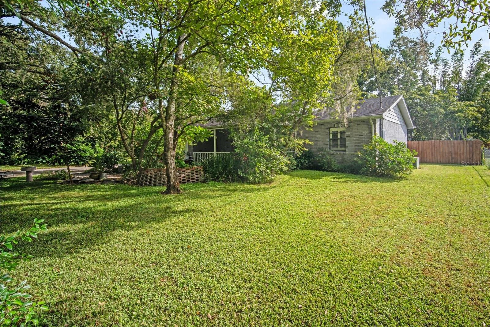 Image 3 of 28 For 1602 Wills Street