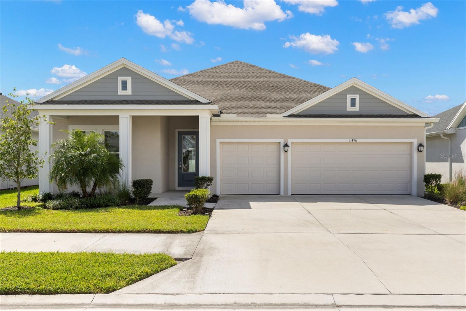 Listing photo id 0 for 31496 Westbury Estates Avenue