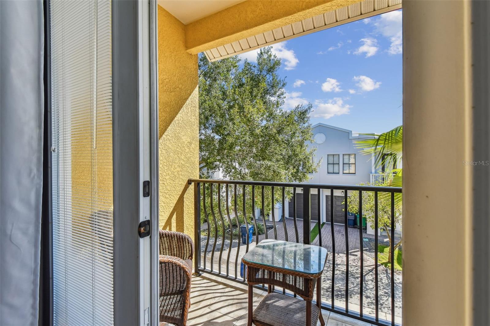 Image 11 of 18 For 116 Fremont Avenue 3