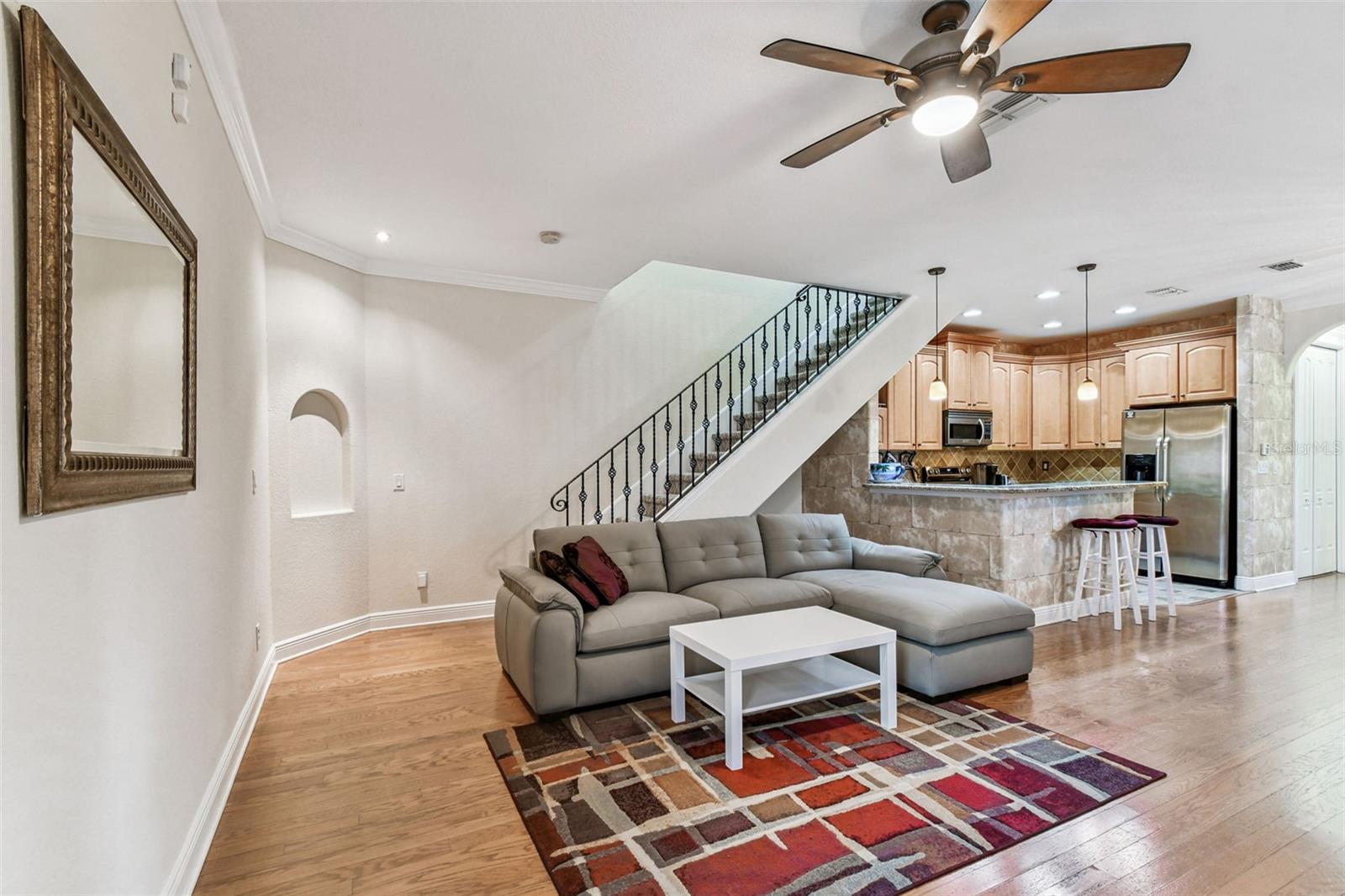 Image 4 of 18 For 116 Fremont Avenue 3