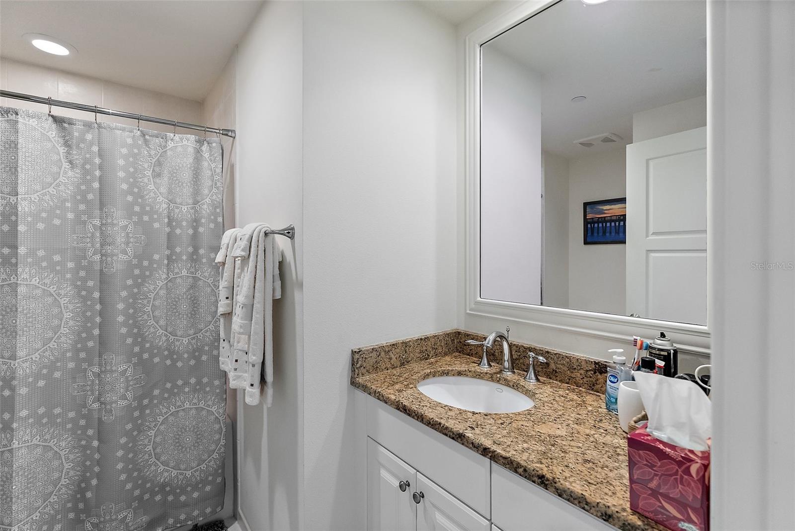 Image 18 of 48 For 11 Baymont Street 1109