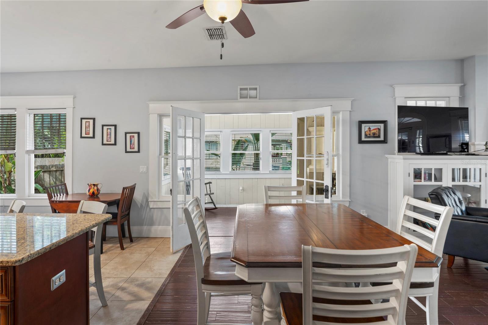 Image 15 of 58 For 5912 Suwanee Avenue