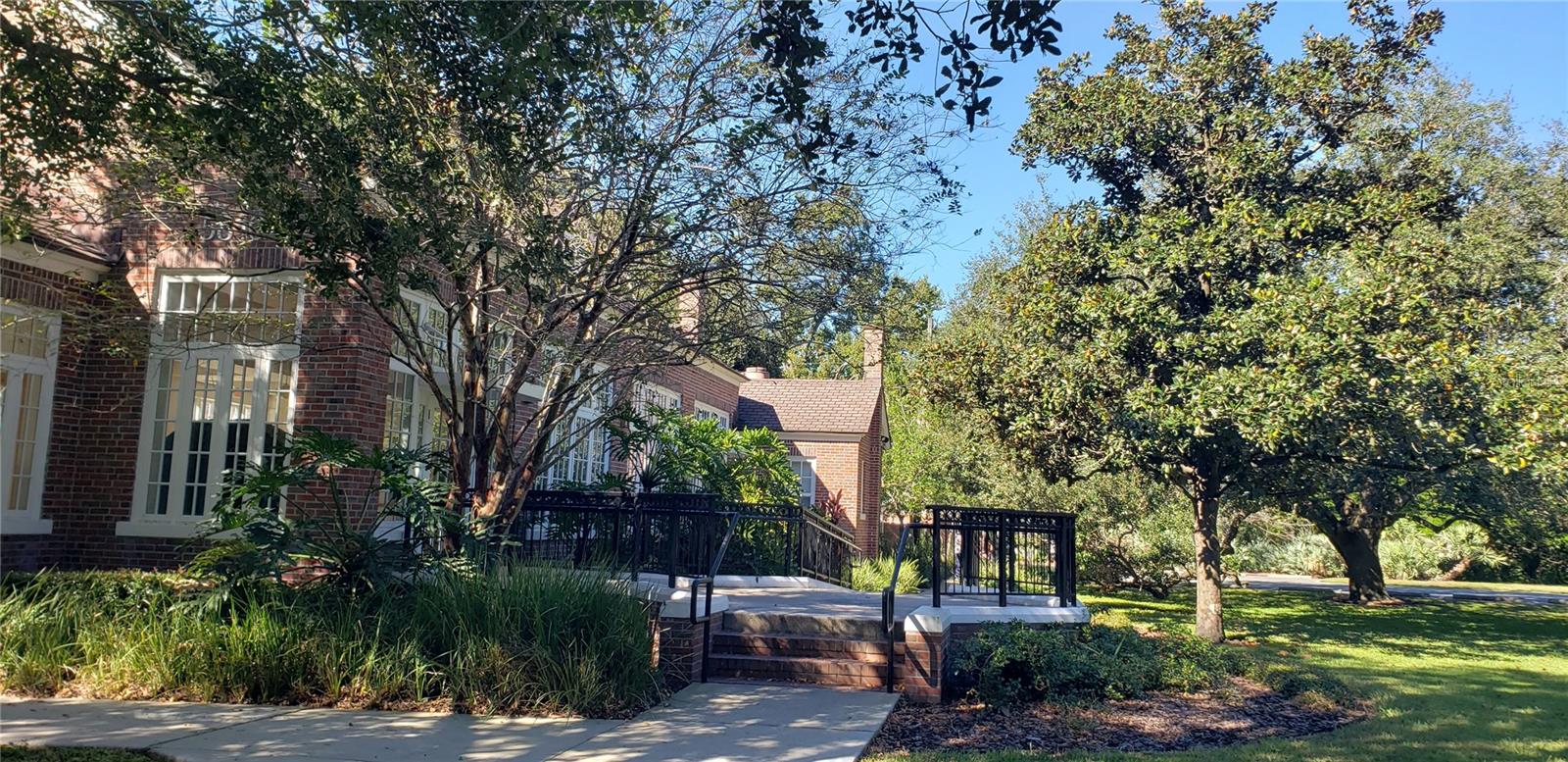 Image 63 of 68 For 5912 Suwanee Avenue