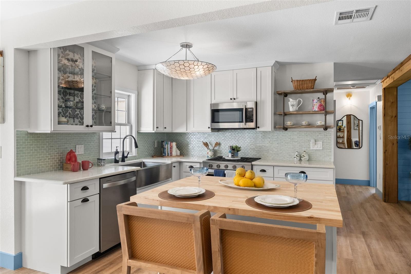 Image 15 of 92 For 759 Lantana Avenue