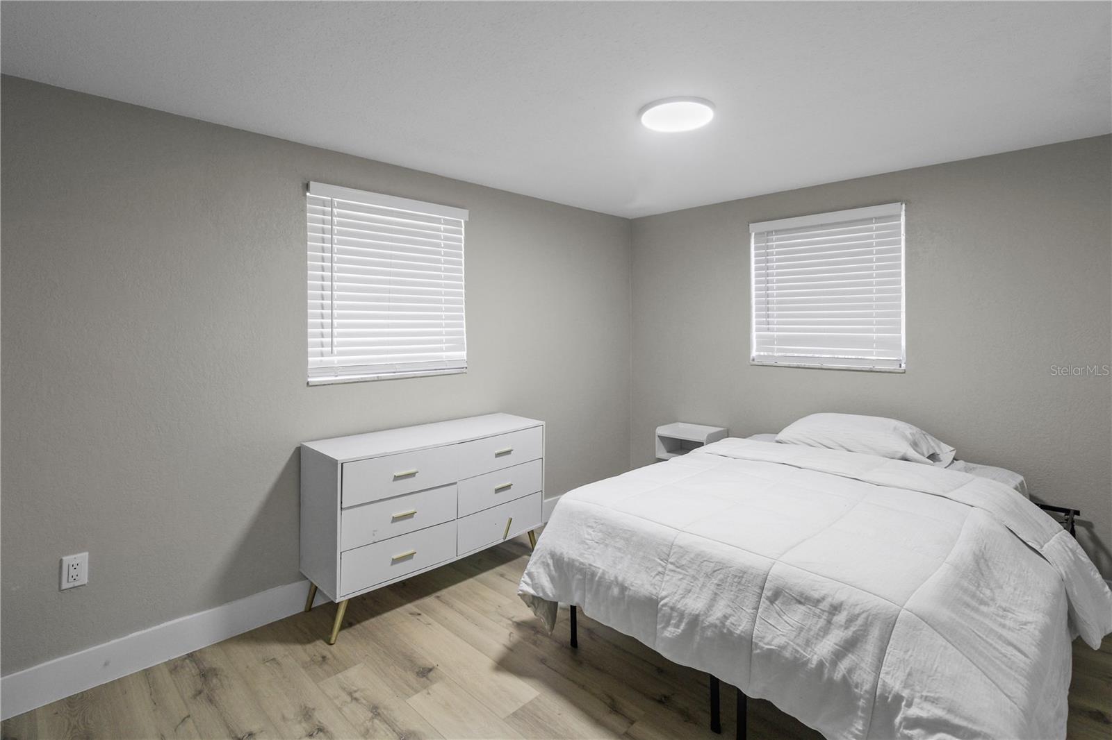Image 11 of 41 For 7040 Morningstar Lane