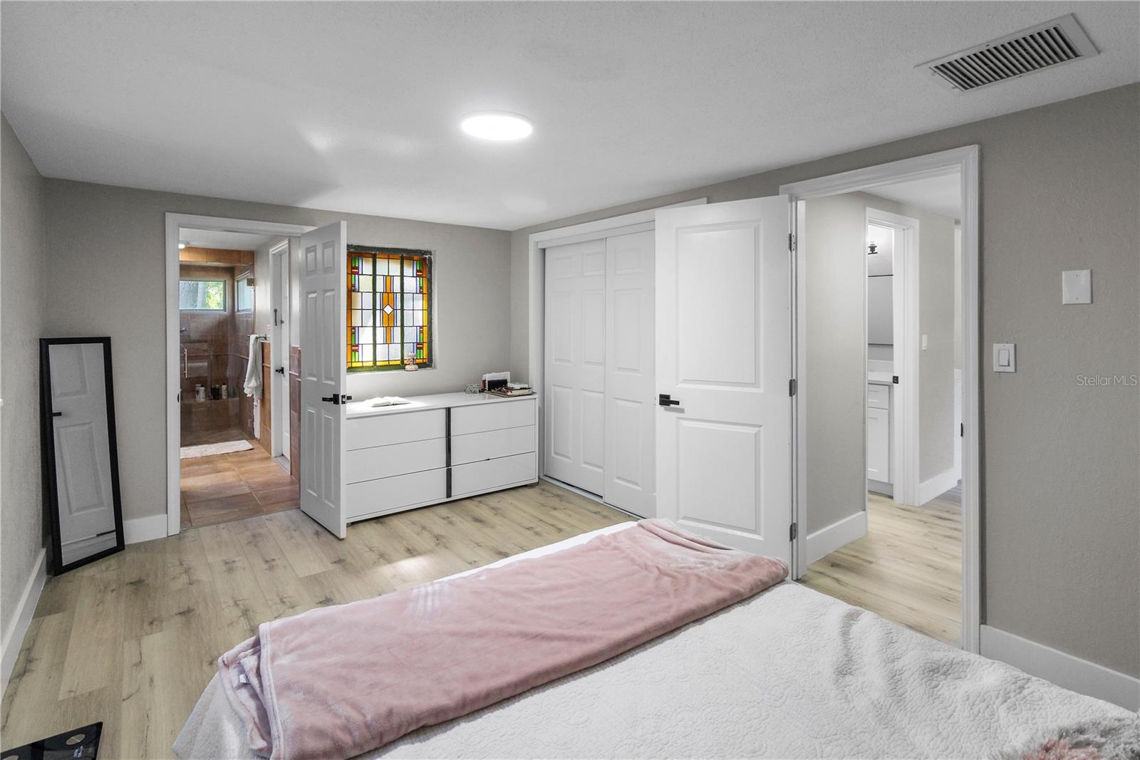 Image 16 of 41 For 7040 Morningstar Lane