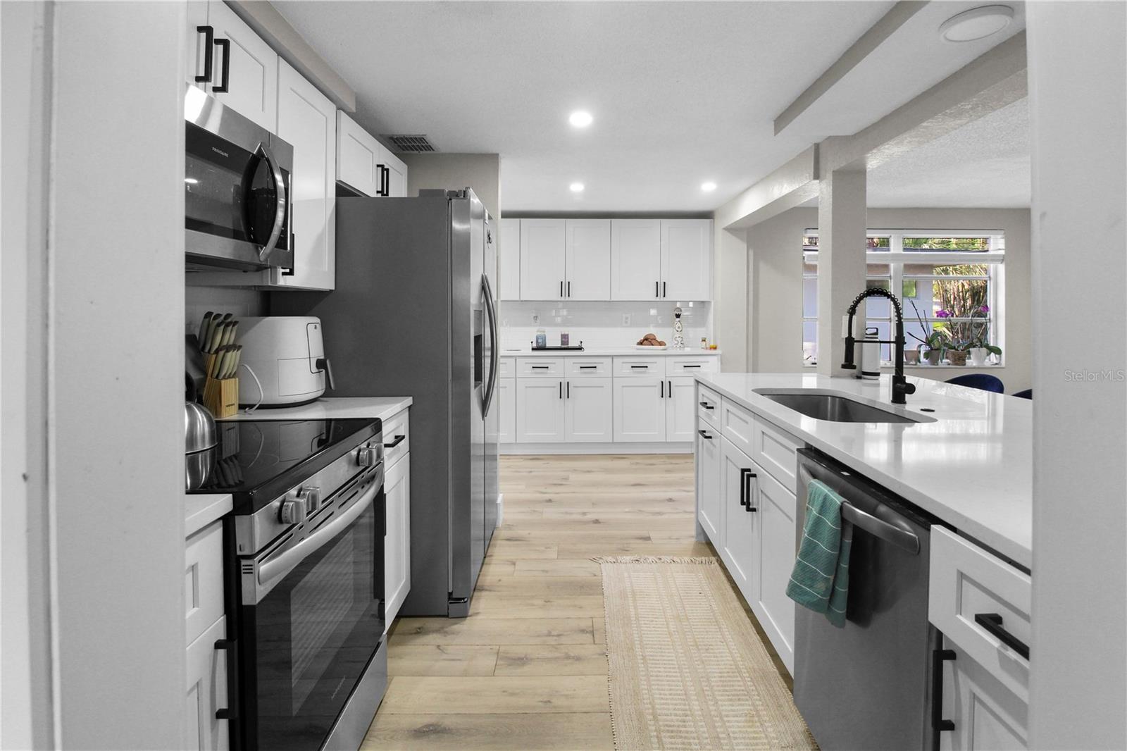 Image 26 of 41 For 7040 Morningstar Lane