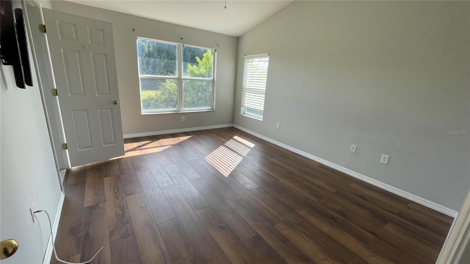 Image 6 of 17 For 8788 Christie Drive