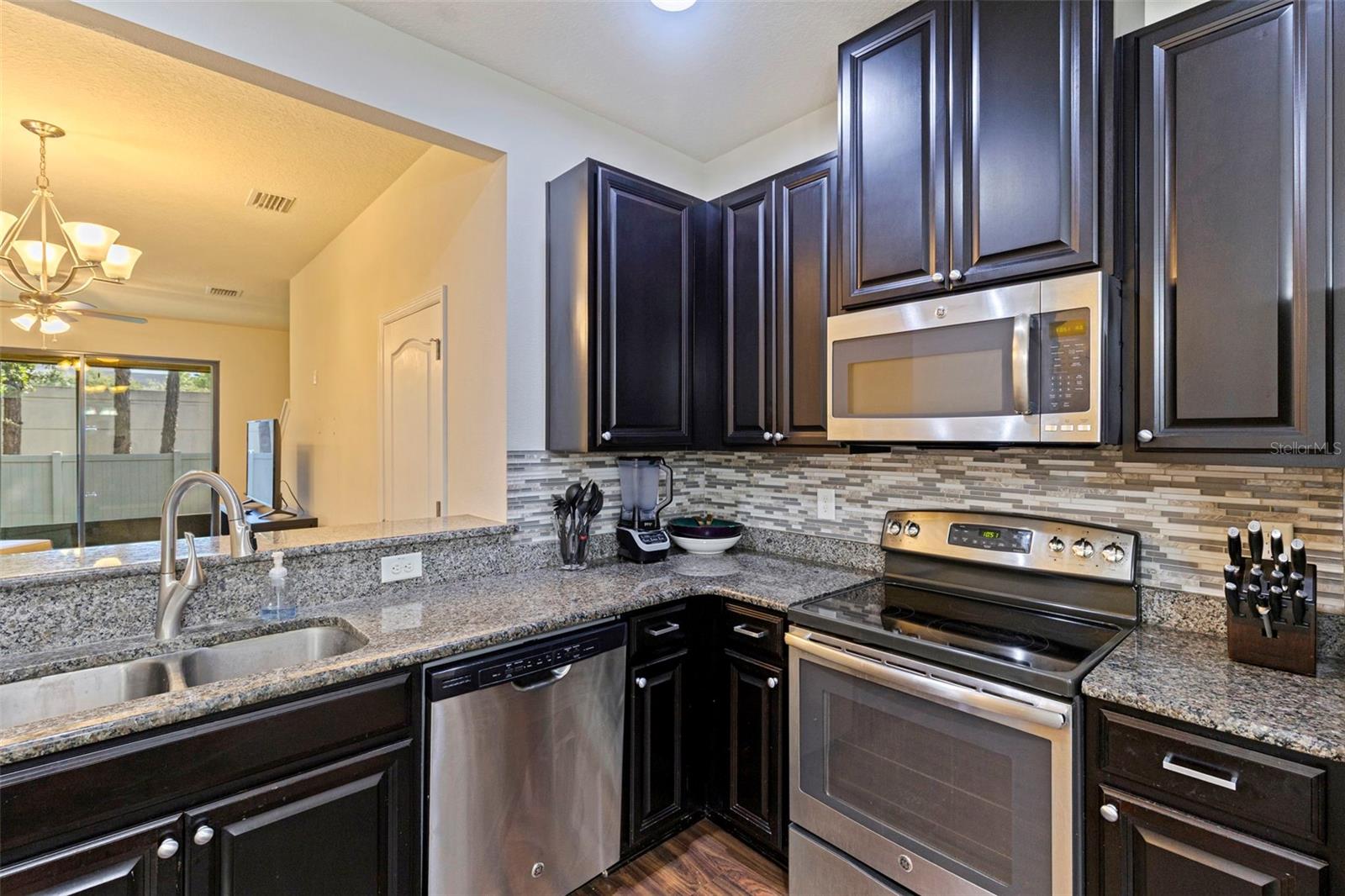 Image 5 of 32 For 5148 Bay Isle Circle