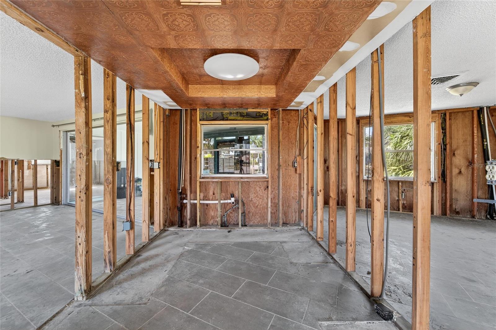 Image 15 of 57 For 802 White Heron Boulevard