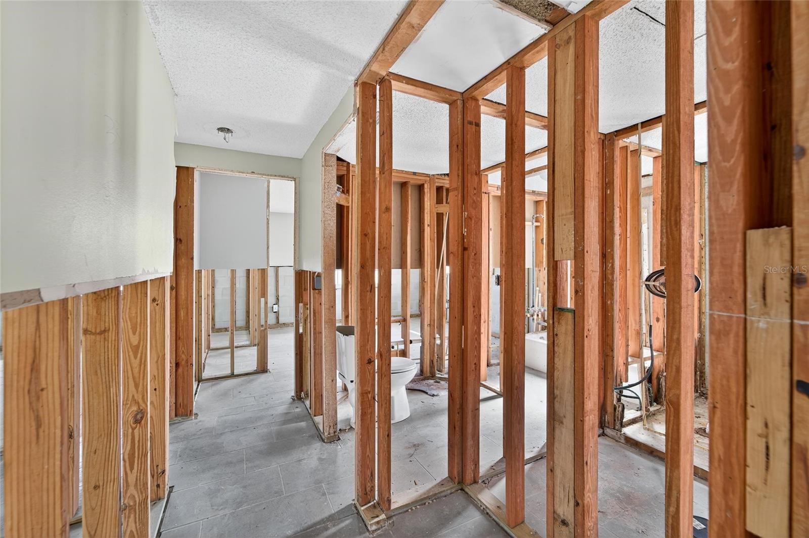 Image 38 of 57 For 802 White Heron Boulevard