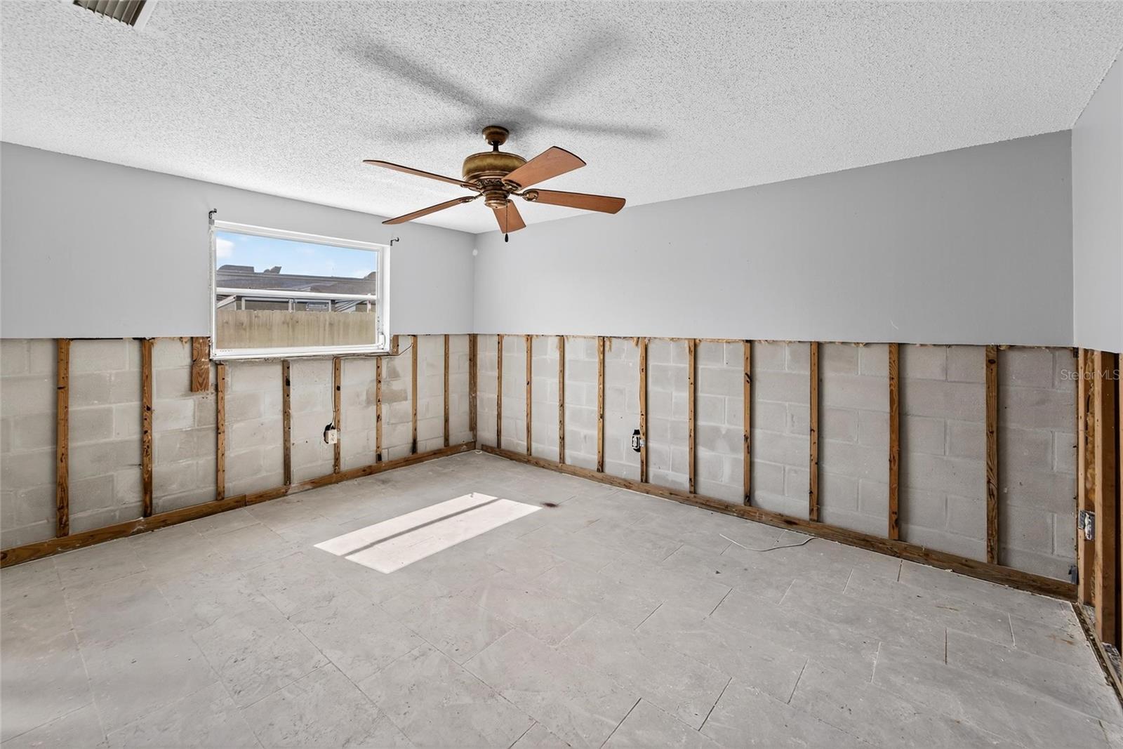 Image 39 of 57 For 802 White Heron Boulevard