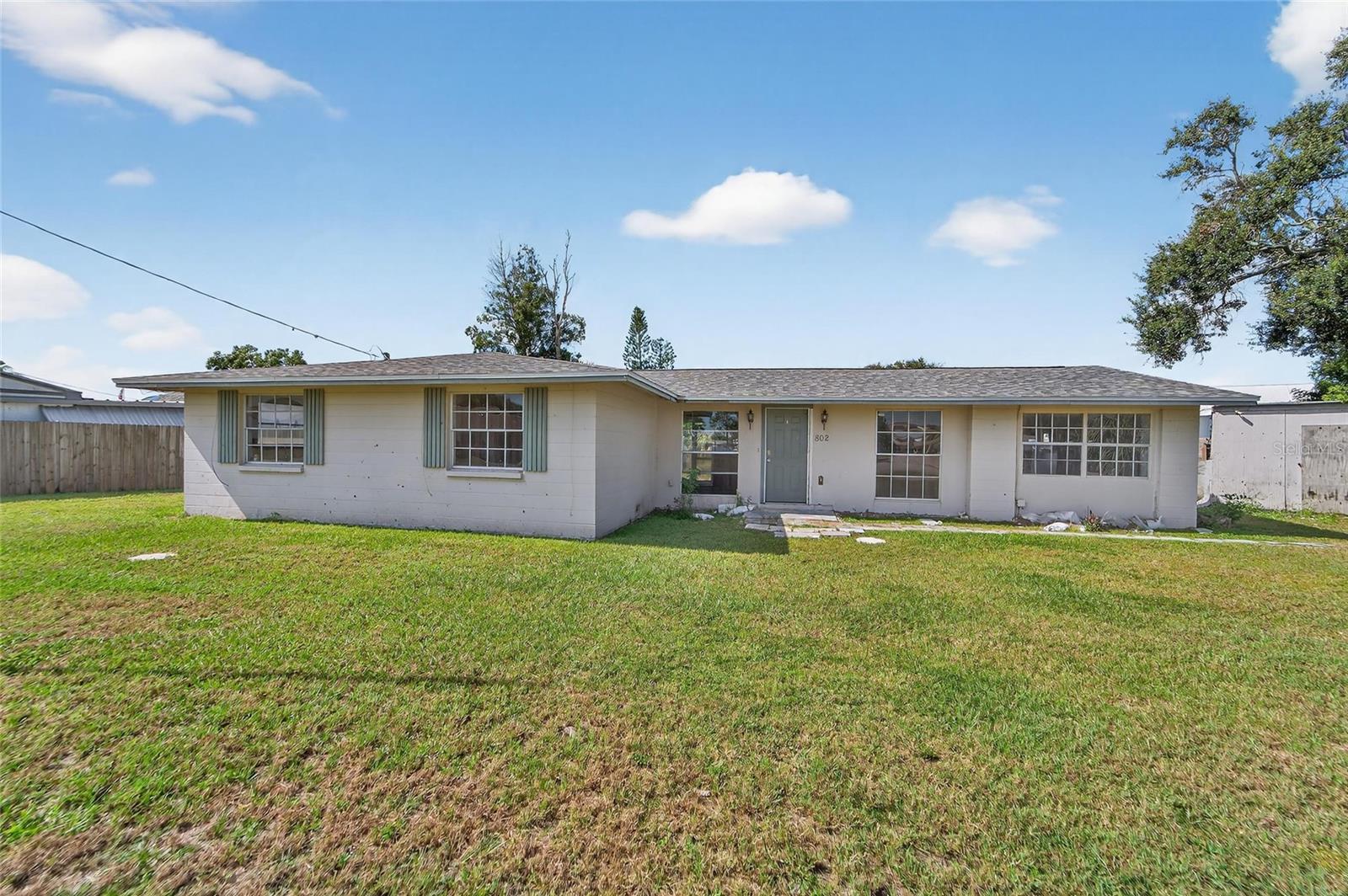 Image 7 of 57 For 802 White Heron Boulevard
