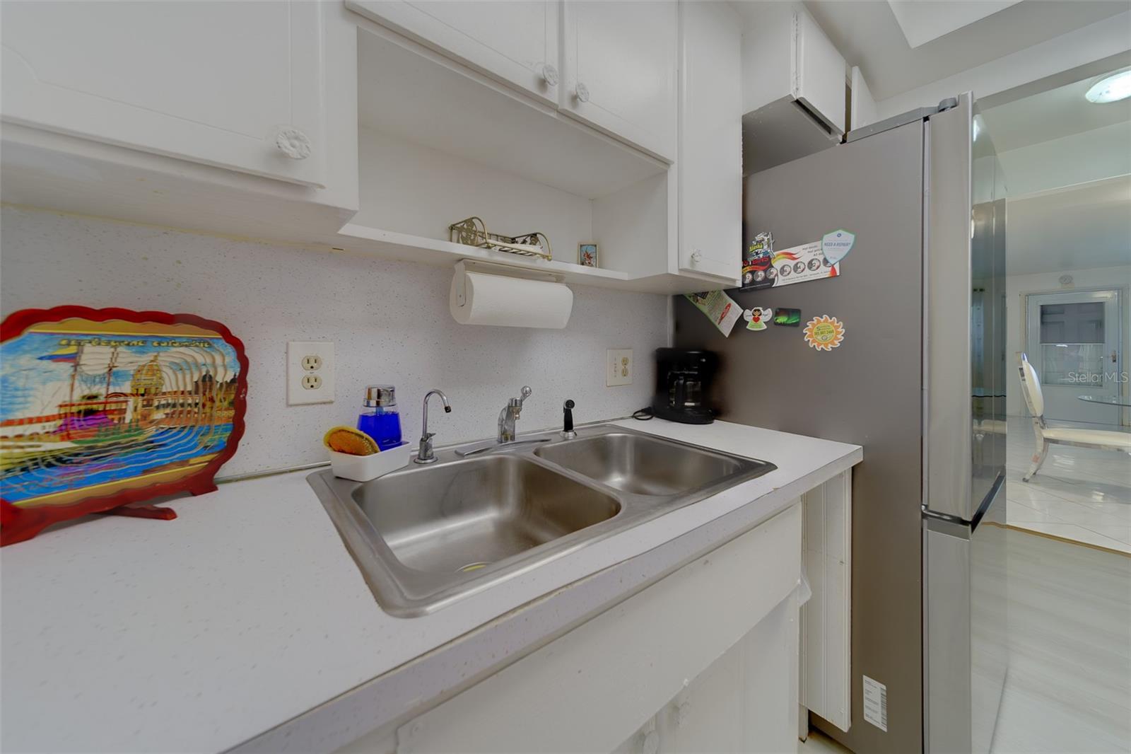 Image 12 of 39 For 1900 58th Avenue N 26