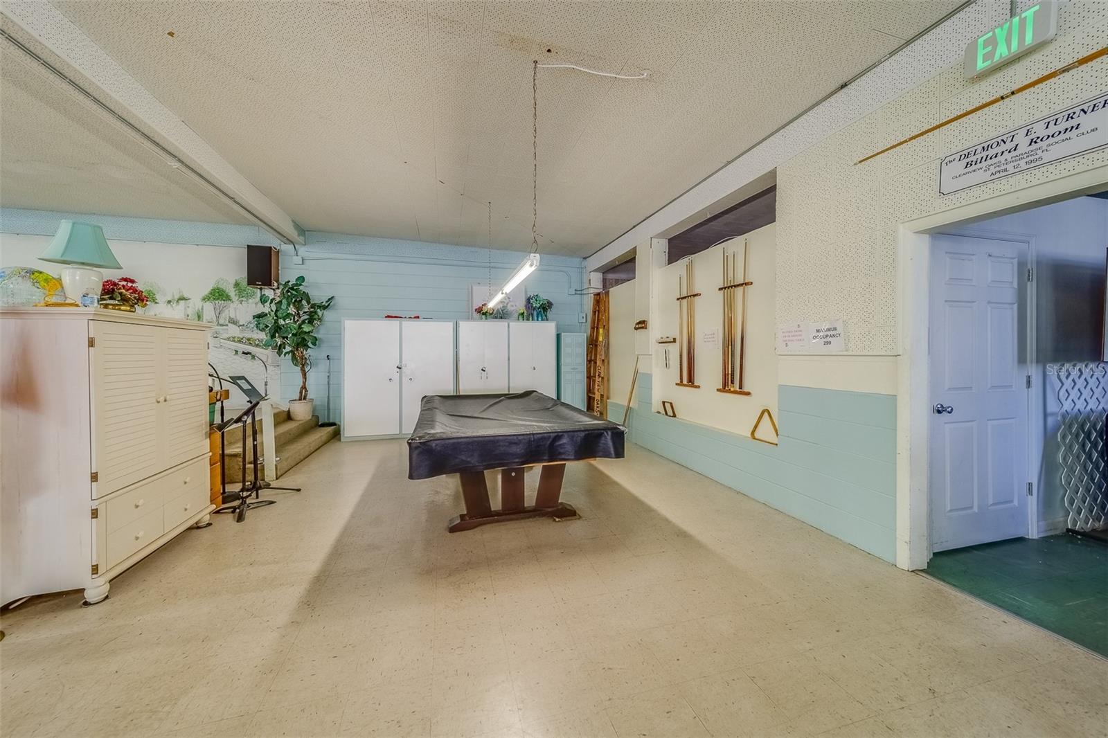 Image 35 of 39 For 1900 58th Avenue N 26