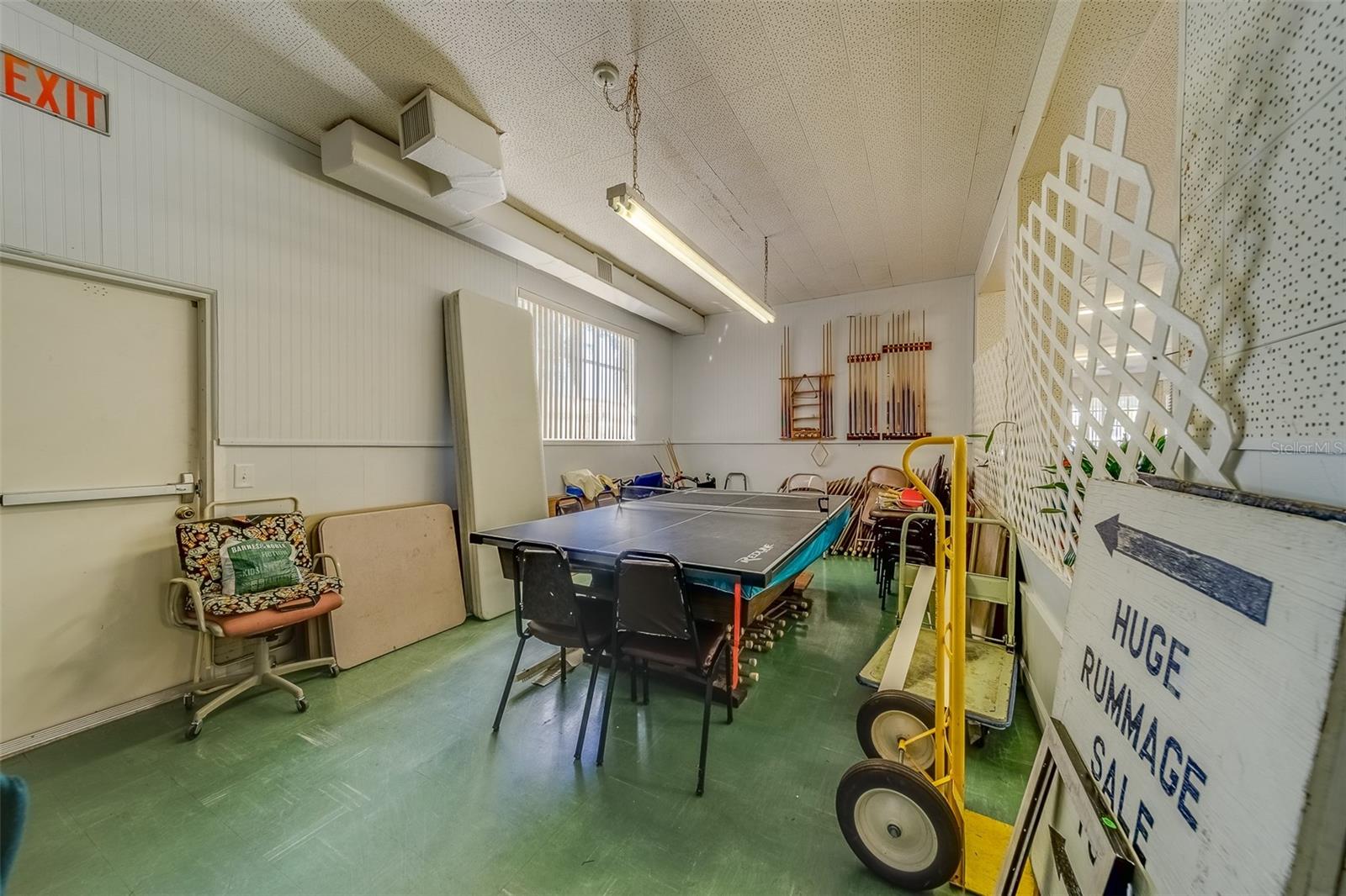 Image 36 of 39 For 1900 58th Avenue N 26